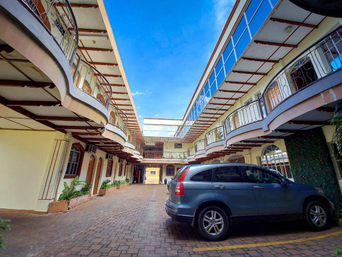 Hotel Continental Plaza San Miguel Kültér fotó