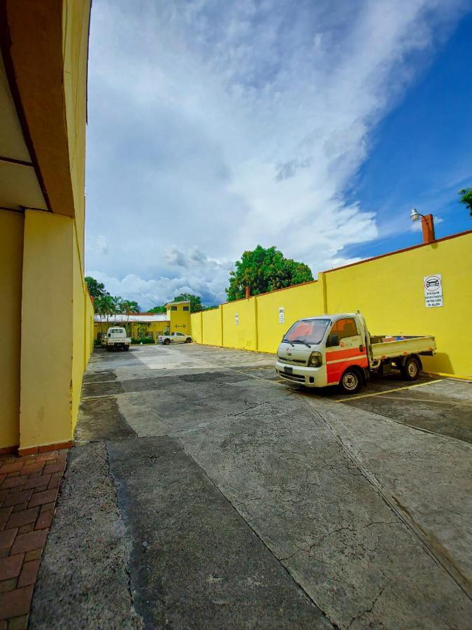 Hotel Continental Plaza San Miguel Kültér fotó
