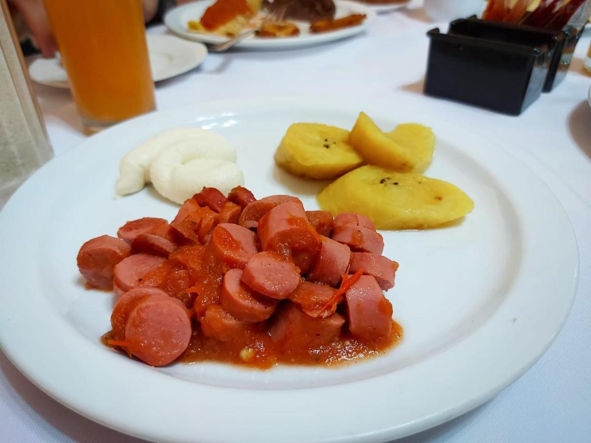 Hotel Continental Plaza San Miguel Kültér fotó