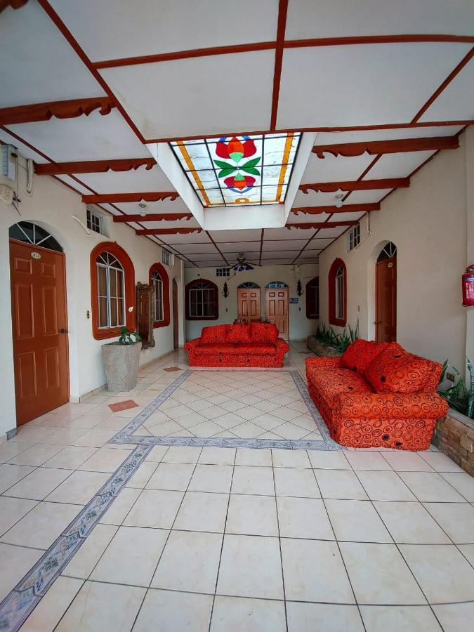 Hotel Continental Plaza San Miguel Kültér fotó