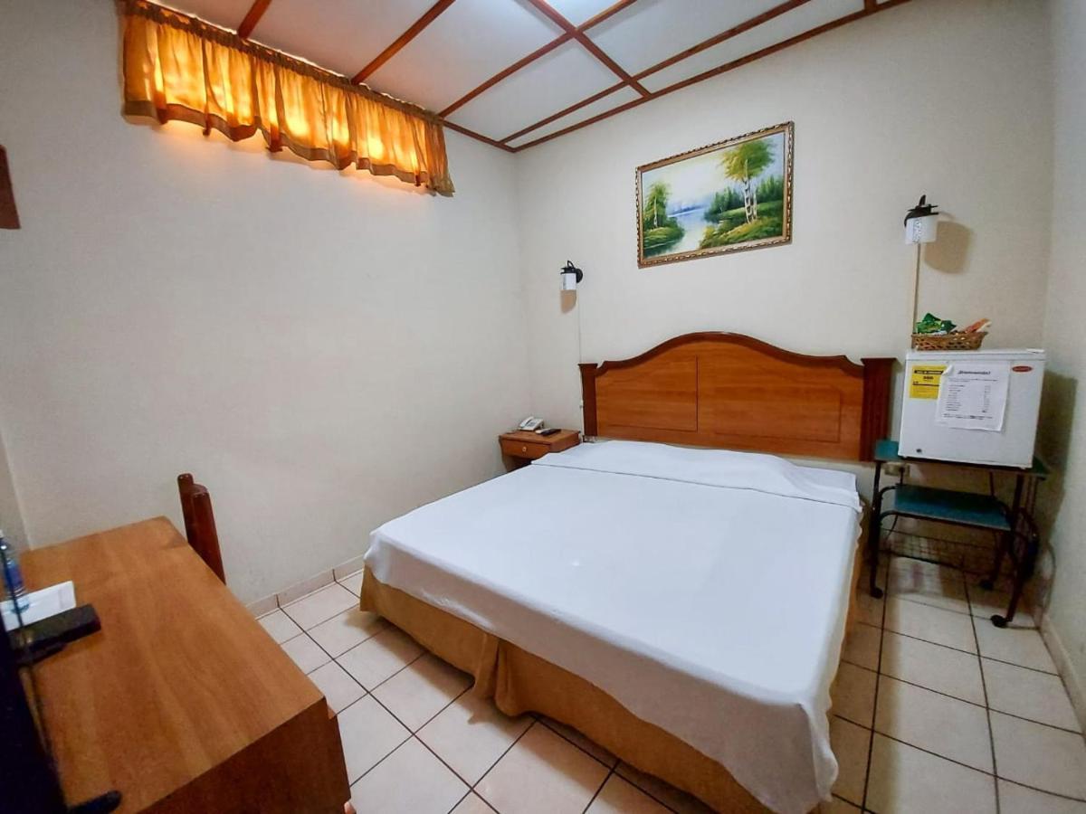 Hotel Continental Plaza San Miguel Kültér fotó