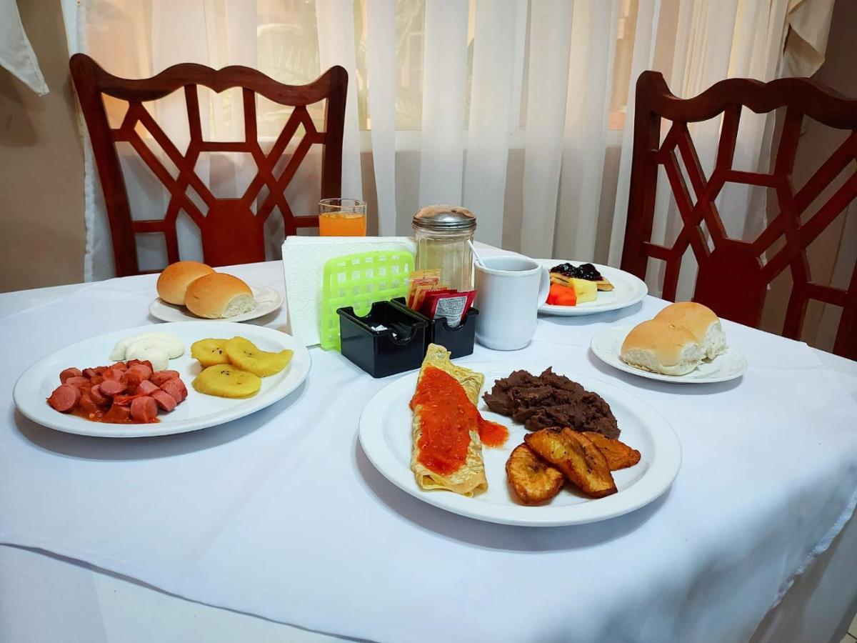 Hotel Continental Plaza San Miguel Kültér fotó