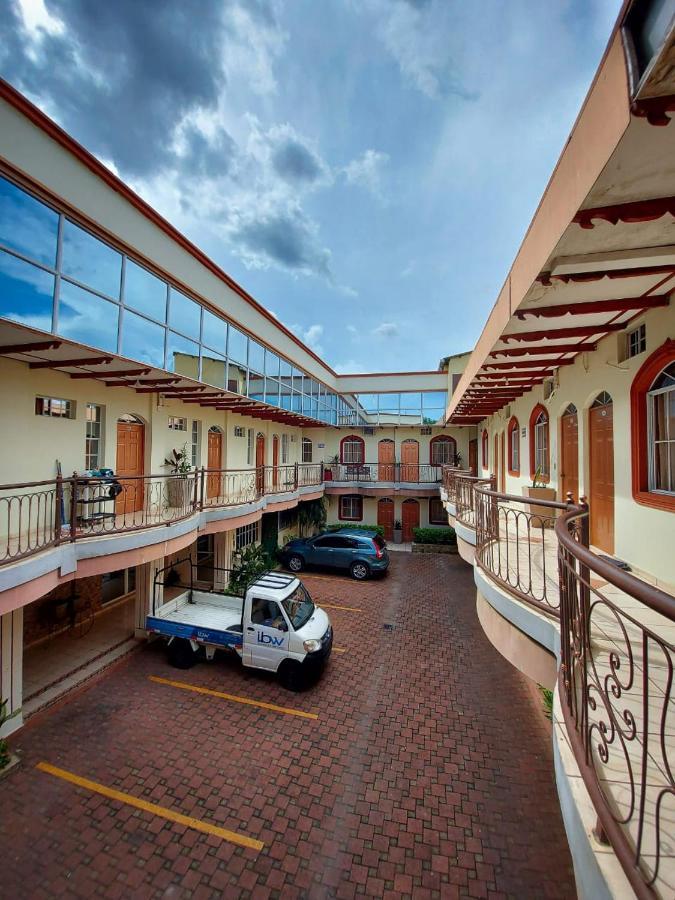Hotel Continental Plaza San Miguel Kültér fotó